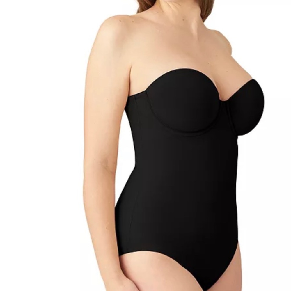 Wacoal Red Carpet Strapless Shaping Bodybriefer 801219 in black size 40DDD NEW